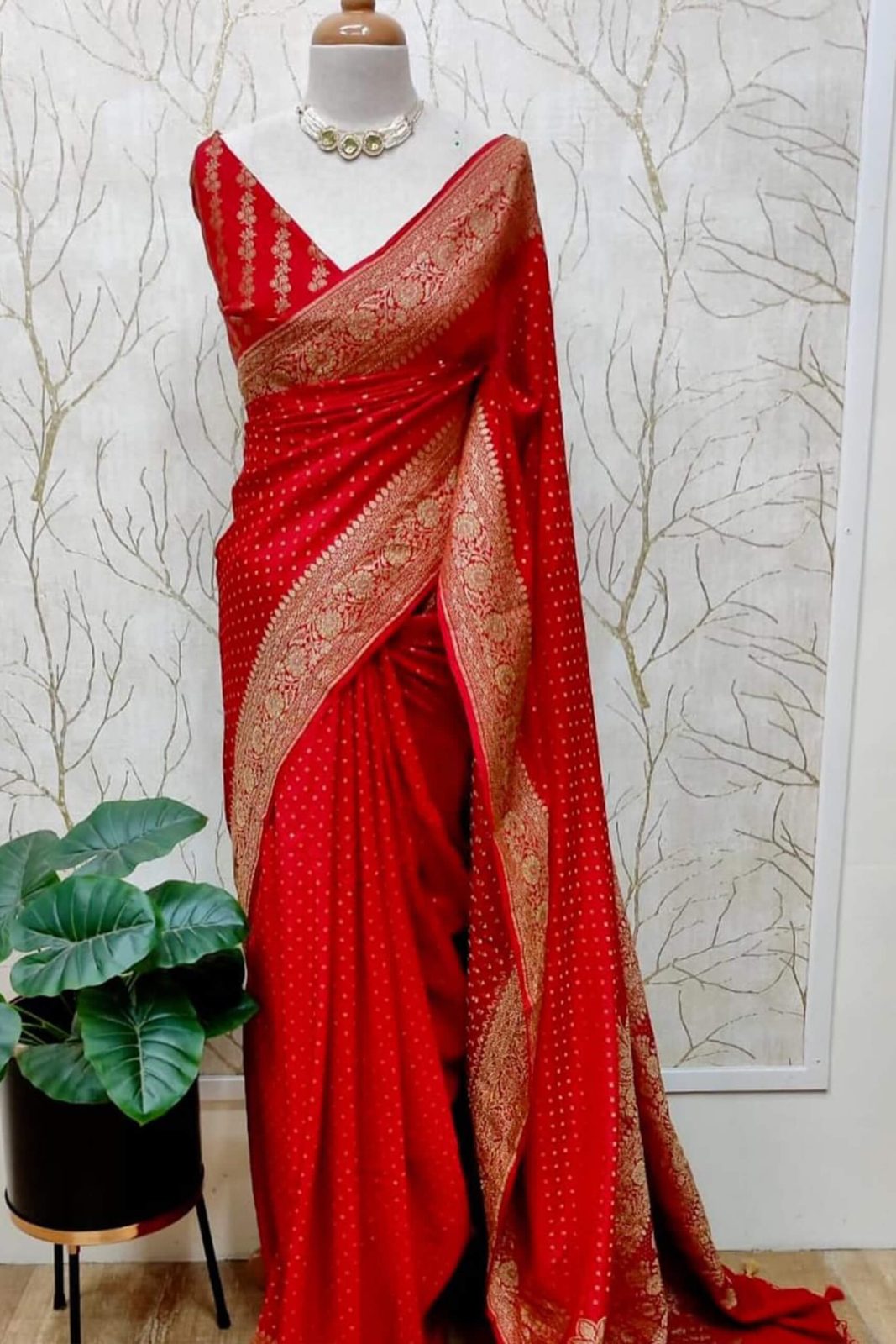 Pure Khadi Crepe Georgette Silk Saree image 8