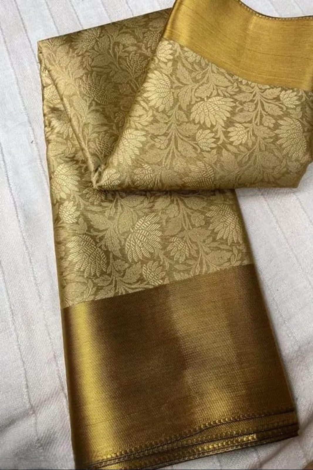 Banarasi Tissue Silk Saree image 0